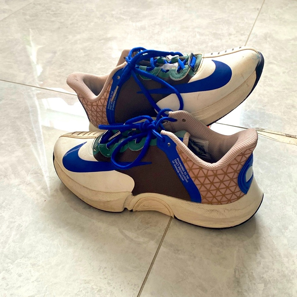 Nike air zoom sneakers. Blue,white & rose gold. Used excellent condition. #Nike.